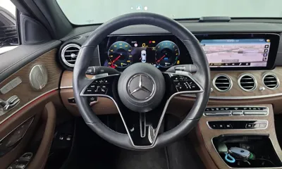 Mercedes-Benz E-Class 2021, 46914 км, за 24637.58 USD - фото 13
