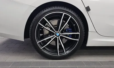BMW 3-Series 2019, 88698 км, за 21990.29 USD