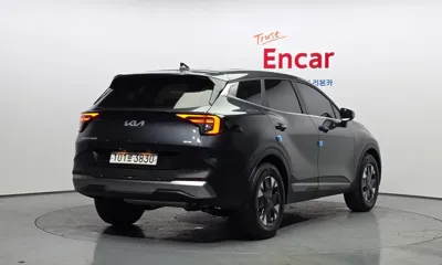 Kia Sportage 2025, 39764 км, за 20022.1 USD