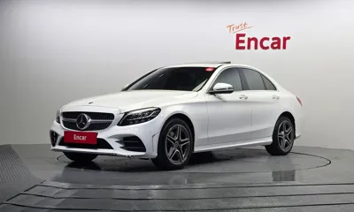 Mercedes-Benz C-Class · 2021 год
