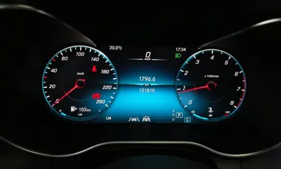 Mercedes-Benz C-Class 2021, 121810 км, за 15107.72 USD - фото 8