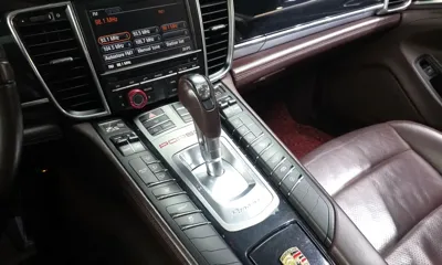 Porsche Panamera 2012, 124291 км, за 14122.43 USD - фото 9