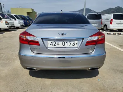 Hyundai Genesis 2013, 117383 км, за 5407.17 USD - фото 6
