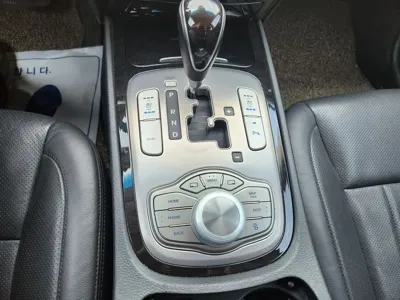Hyundai Genesis 2013, 117383 км, за 5407.17 USD - фото 15