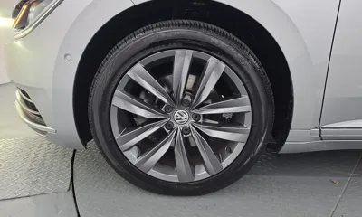 Volkswagen Arteon 2020, 126777 км, за 11319.29 USD
