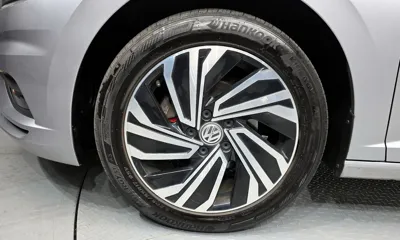 Volkswagen Jetta 2020, 106741 км, за 10993.37 USD