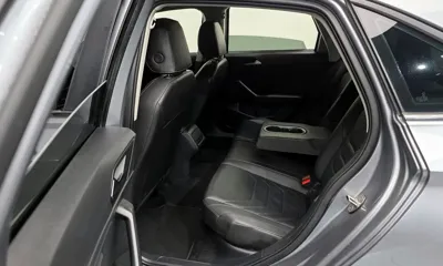 Volkswagen Jetta 2020, 106741 км, за 10993.37 USD - фото 20