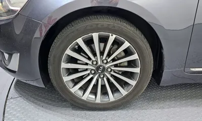 Kia K7 2015, 120548 км, за 5448.34 USD