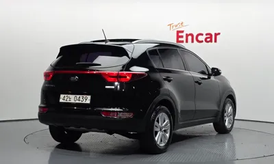 Kia Sportage 2016, 205521 км, за 4221.97 USD