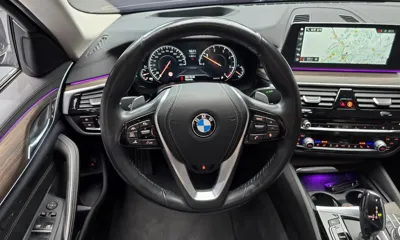 BMW 5-Series 2018, 116823 км, за 15635.19 USD - фото 13