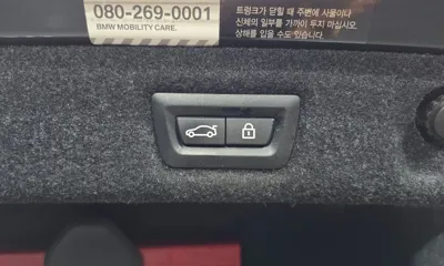 BMW 5-Series 2018, 116823 км, за 15635.19 USD - фото 32