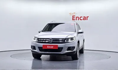 Volkswagen Tiguan 2014, 157225 км, за 4558.97 USD