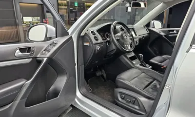 Volkswagen Tiguan 2014, 157225 км, за 4558.97 USD - фото 11