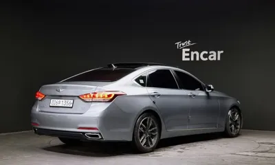 Hyundai Genesis 2015, 137938 км, за 7345.77 USD - фото 2
