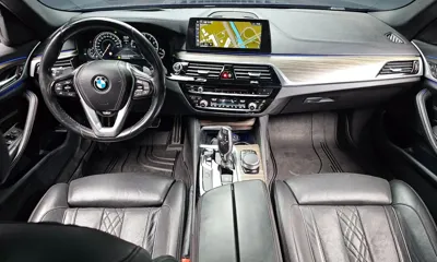 BMW 5-Series 2018, 118083 км, за 15931.58 USD - фото 7
