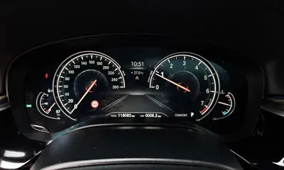 BMW 5-Series 2018, 118083 км, за 15931.58 USD - фото 8