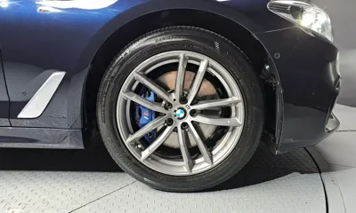 BMW 5-Series 2018, 118083 км, за 15931.58 USD - фото 21