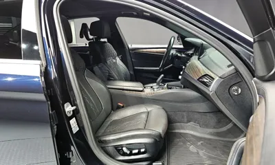 BMW 5-Series 2018, 118083 км, за 15931.58 USD - фото 26