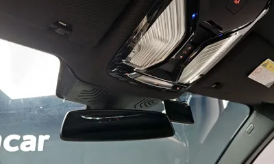 BMW 5-Series 2018, 118083 км, за 15931.58 USD - фото 29