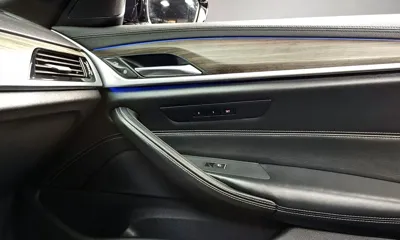 BMW 5-Series 2018, 118083 км, за 15931.58 USD - фото 36