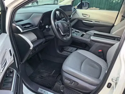 Toyota Granvia 2023, 70000 км, за 32315.45 USD - фото 6
