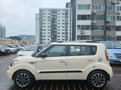 Kia Soul 2011, 126771 км, за 2275.24 USD