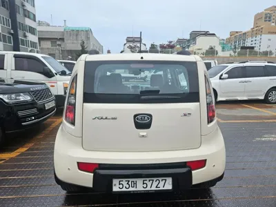 Kia Soul 2011, 126771 км, за 2275.24 USD
