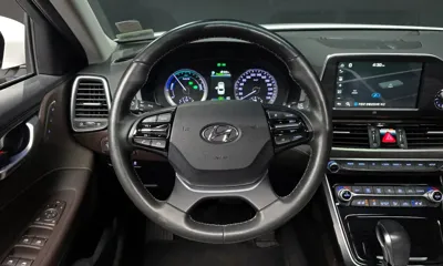 Hyundai Grandeur 2019, 86659 км, за 13544.76 USD - фото 14