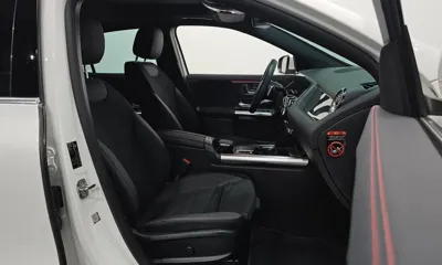 Mercedes-Benz GLA-Class 2023, 40204 км, за 24615.99 USD - фото 10