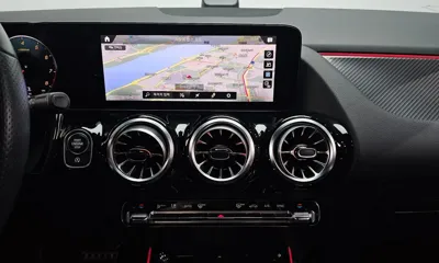 Mercedes-Benz GLA-Class 2023, 40204 км, за 24615.99 USD - фото 14
