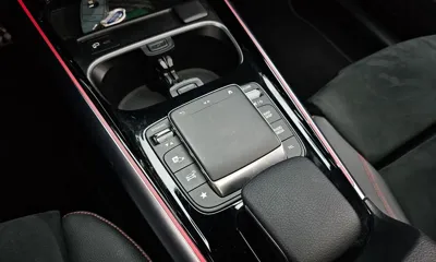 Mercedes-Benz GLA-Class 2023, 40204 км, за 24615.99 USD - фото 18
