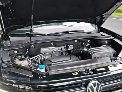 Volkswagen Teramont 2023, 21000 км, за 30605.65 USD - фото 19