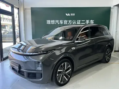 Li Auto Li L8 · 2022 год