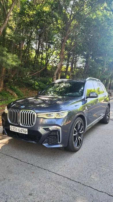 BMW X7 · 2020 год