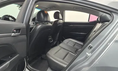 Hyundai Avante 2016, 142318 км, за 4492.9 USD - фото 12