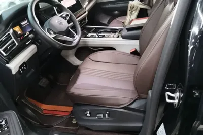Volkswagen Teramont 2023, 80600 км, за 27413 USD - фото 17