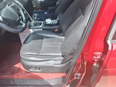 Land Rover Discovery Sport 2018, 88300 км, за 13478.26 USD - фото 9