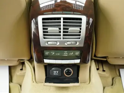Mercedes-Benz S-Class 2011, 58000 км, за 33519.07 USD - фото 21