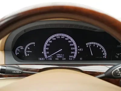 Mercedes-Benz S-Class 2011, 58000 км, за 33519.07 USD - фото 32
