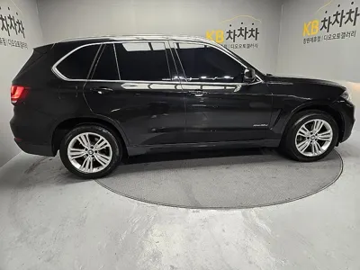 BMW X5 2015, 215105 км, за 10831.04 USD