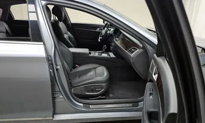 Hyundai Genesis 2015, 105941 км, за 7356.8 USD - фото 12