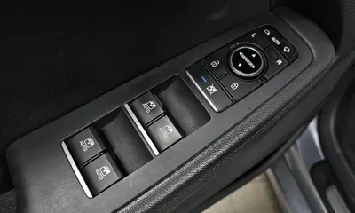 Hyundai Genesis 2015, 105941 км, за 7356.8 USD - фото 14