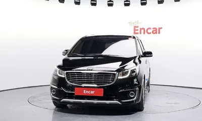 Kia Canival 2017, 103335 км, за 8338.77 USD