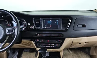 Kia Canival 2017, 103335 км, за 8338.77 USD - фото 16
