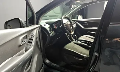 ChevroletGMDaewoo Trax 2017, 100162 км, за 3893.45 USD - фото 12
