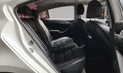 Kia K3 2015, 104395 км, за 3902.28 USD - фото 11