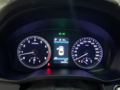 Hyundai Grandeur 2018, 106847 км, за 9710.48 USD