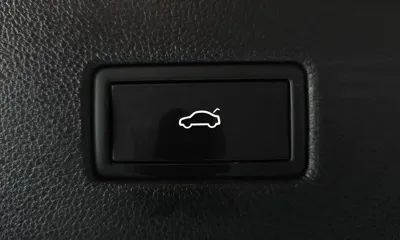Volkswagen Tiguan 2024, 55632 км, за 24777 USD - фото 19