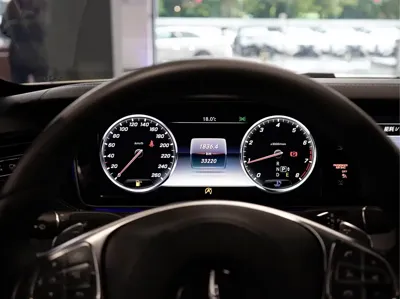 Mercedes-Benz S-Class 2018, 33000 км, за 122956.83 USD - фото 10