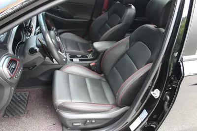 Hyundai i30 2019, 193200 км, за 5720.6 USD - фото 13
